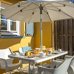 Sowell Residences Chênes Verts 3*