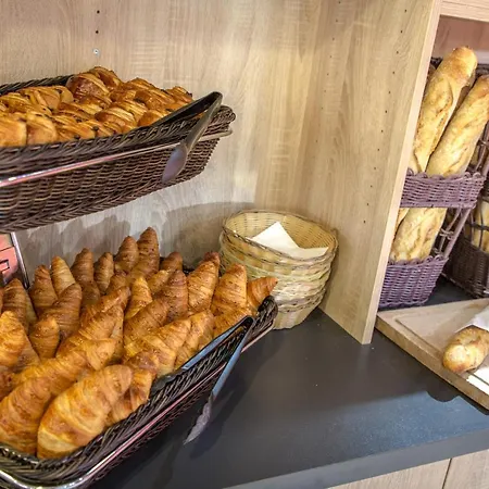 Sowell Residences Chenes Verts 3*