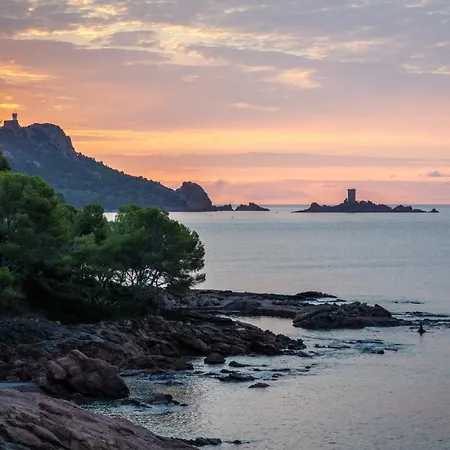 Sowell Residences Chenes Verts ホリデーパーク 3*