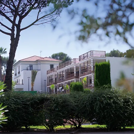 Sowell Residences Chenes Verts 3* Сен-Рафаель