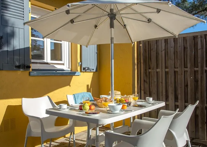 Sowell Residences Chenes Verts 3*