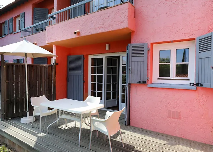 Sowell Residences Chenes Verts 3*