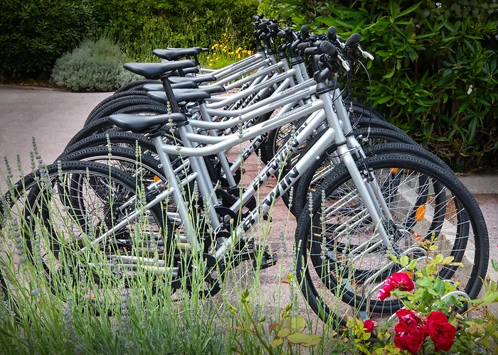 Kompleks wypoczynkowy Sowell Residences Chenes Verts 3*